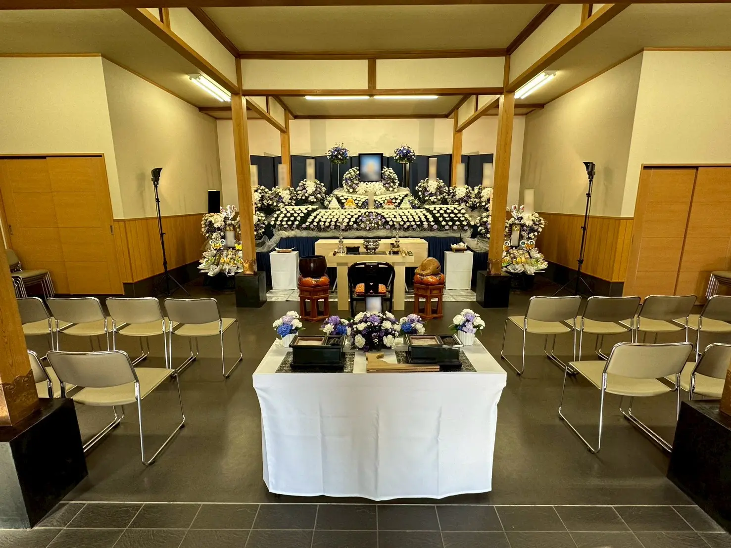 川口市の地蔵院での家族葬 生花祭壇（セレモニーの池田）